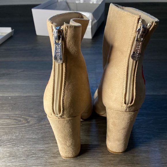 Cape Robbin Beautiful-9 Heeled Booties from Forever21 - Picture 11 of 13